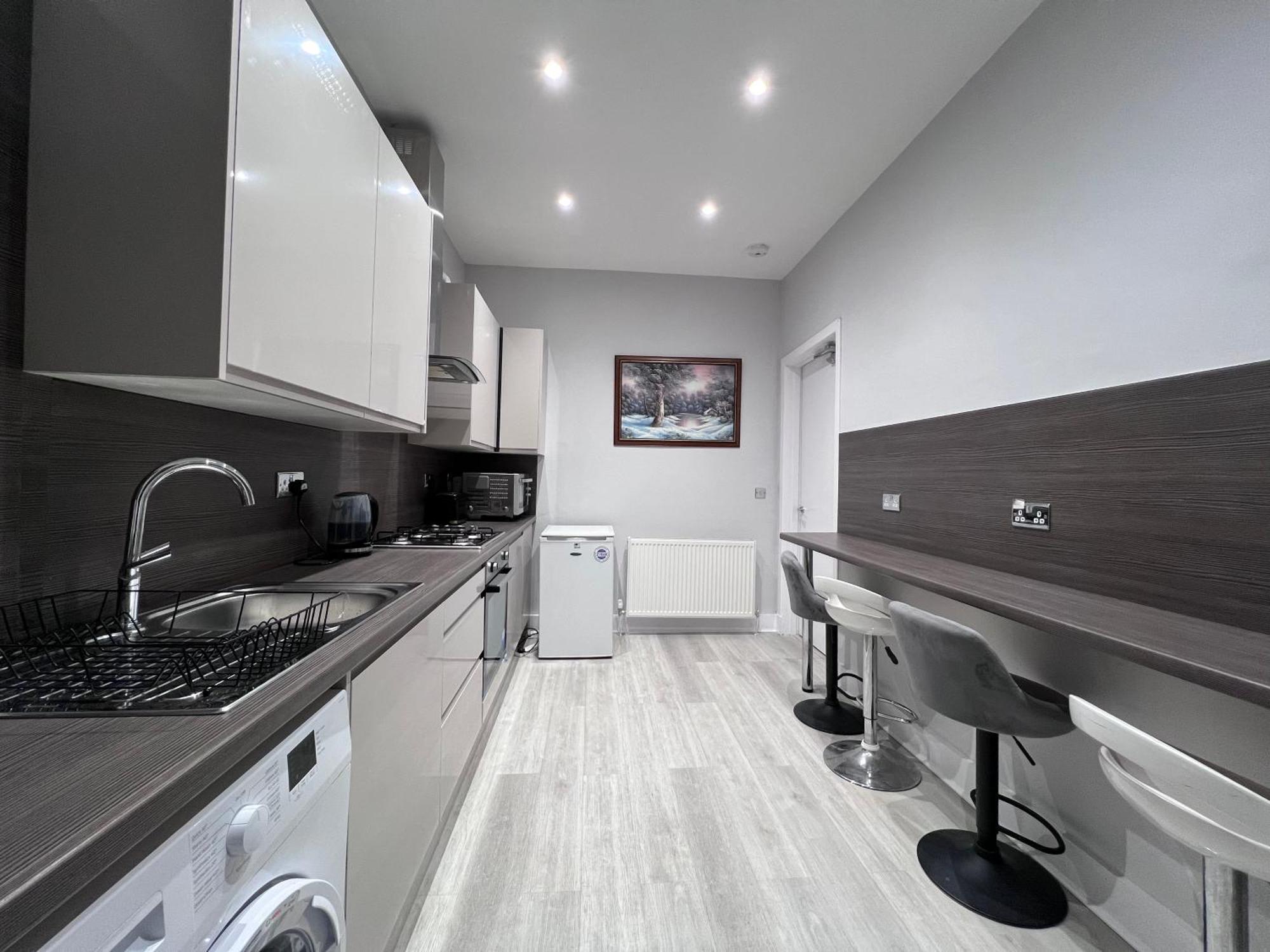 Lovely 4 Bedroom 2Nd Floor Walk Up Apartment Edinburgh Exteriér fotografie